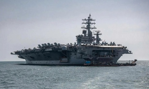 Thêm một siêu tàu sân bay Mỹ gặp hỏa hoạn