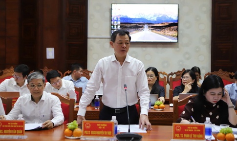 Bộ Y tế làm việc với tỉnh Đắk Lắk về củng cố y tế cơ sở, giải bài toán nhân lực