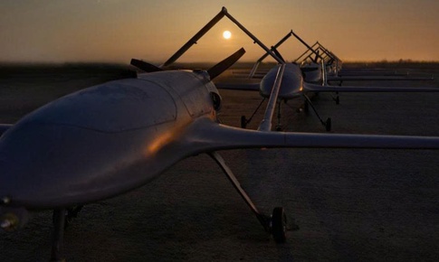 UAV Ukraine đánh thẳng vào 'huyết mạch' pháo binh Nga