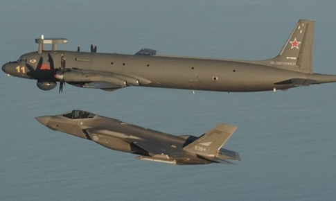Tiêm kích tàng hình F-35 Na Uy chặn trinh sát cơ Nga trên biển Barents