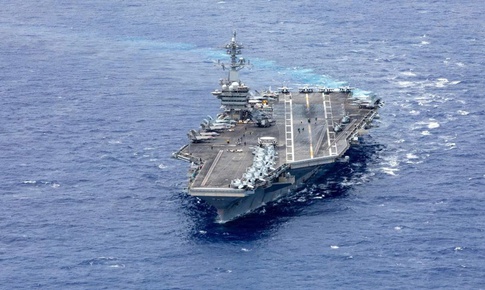 Ba siêu tàu sân bay Mỹ đồng loạt tiến vào Trung Đông