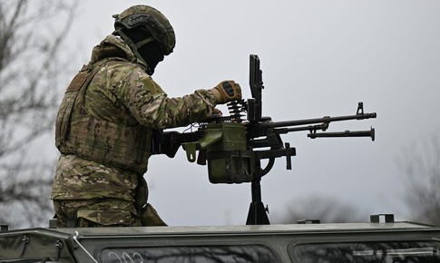 Nga tuyên bố kiểm soát hoàn toàn Lugansk