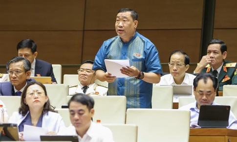 ĐBQH đề xuất tăng lương cơ sở lên 2,65–2,7 triệu đồng/tháng 