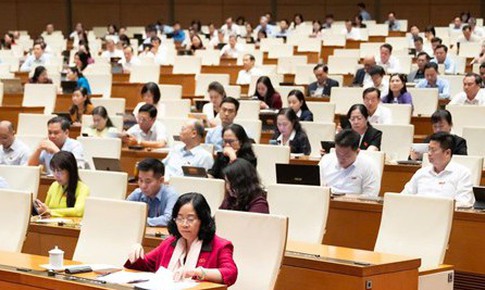 Hôm nay, Quốc hội biểu quyết thông qua nhiều luật quan trọng