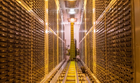 Hồ sơ y tế của nửa triệu người Anh bị rao bán trên mạng