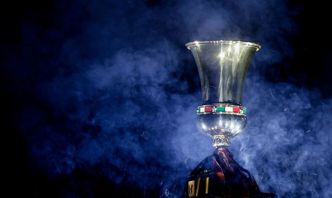 Italy triệt phá đường dây gái gọi của giới cầu thủ Serie A