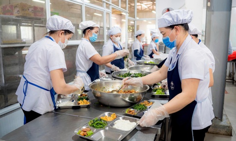 Siết quản lý, tăng cường hậu kiểm an toàn thực phẩm để bảo vệ sức khoẻ người dân từ bữa ăn hằng ngày