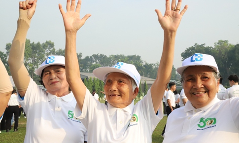 Ngành y tế TPHCM thực hiện chăm sóc sức khỏe toàn vòng đời cho người dân