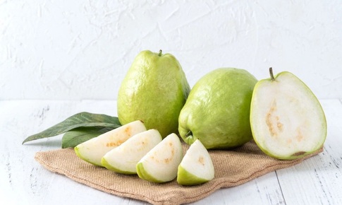 7 lý do nên ăn ổi thường xuyên ngay từ bây giờ