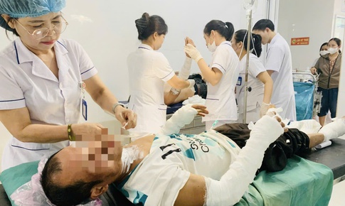 Bị bỏng vì thui thịt chó bằng bình gas, hai người đàn ông lại lấy xăng chữa vết thương