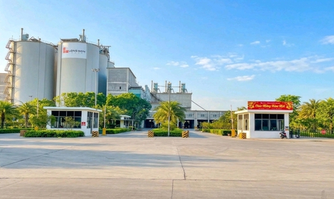 Công ty xi măng Long Sơn chào mừng ngày Giải phóng miền Nam 30/4 và Quốc tế lao động