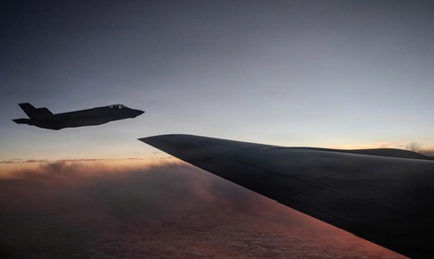 Máy bay của Không quân Mỹ 'nhìn thấy' nhau như thế nào?