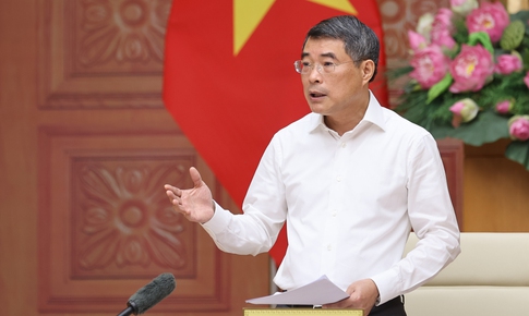 Thủ tướng yêu cầu Bộ Tài chính hành động quyết liệt, bảo đảm mục tiêu tăng trưởng cao
