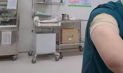 Bác sĩ có được livestream khi thăm khám, đỡ đẻ cho sản phụ hay không?