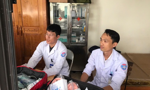 Quảng Ninh triển khai tổ y tế thường trực cấp cứu trên vịnh Hạ Long