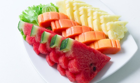 4 nhóm trái cây không nên ăn cùng dưa hấu