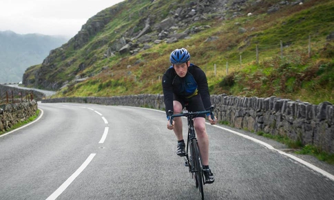 Chỉ vài phút vận động mạnh mỗi ngày: Lợi ích bất ngờ với tim mạch và đường huyết