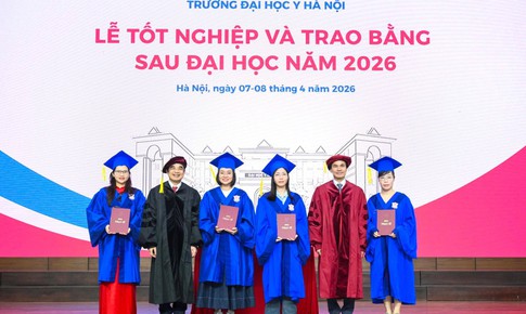 Trường Đại học Y Hà Nội ‘tiếp lửa’ cho hơn 1.200 chuyên gia y tế chất lượng cao