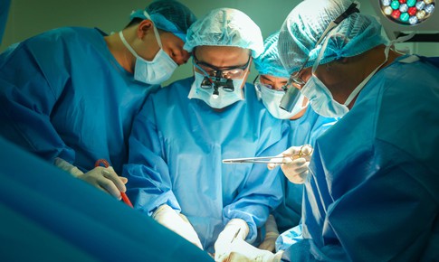 Từ mất mát đến hồi sinh, hành trình cuối cùng ý nghĩa của cô gái người Anh 19 tuổi tại Việt Nam