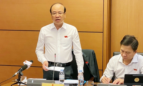 Đề xuất tăng cường nhân lực, hạ tầng khi phân quyền hộ tịch về cấp xã