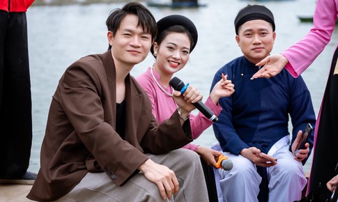 Tuấn Cry và ký ức tuổi thơ mồ côi cha, mẹ thường xuyên đi làm ăn xa