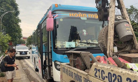 Tài xế không có GPLX chở 20 người đi làm thiện nguyện ở Lào Cai