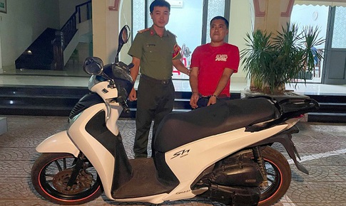Chở khách lúc đêm khuya, tài xế công nghệ bị tấn công cướp xe SH