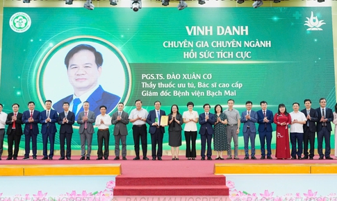 Thứ trưởng Đỗ Xuân Tuyên: Điều làm nên thương hiệu Bạch Mai chính là đội ngũ cán bộ tận tụy, giàu y đức