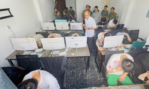 Phát hiện nhiều người nước ngoài thuê khách sạn lập 'ổ' lừa đảo công nghệ cao ở TPHCM 