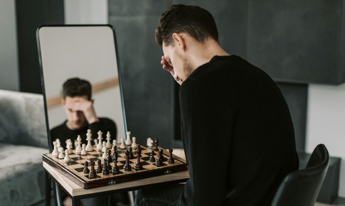 Nghĩ lâu, dễ quyết định sai?