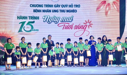 Phó Thủ tướng Phạm Thị Thanh Trà: Không để bệnh nhân ung thư nghèo đơn độc trong cuộc chiến giành sự sống