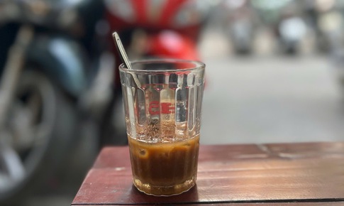 Điều gì xảy ra với cơ thể khi bạn uống cà phê vào những ngày nắng nóng?