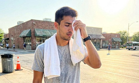 Cách sống khỏe mạnh khi thời tiết nắng nóng kéo dài