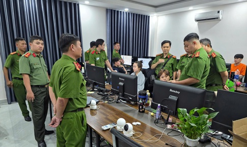 TPHCM liên tiếp phát hiện nhóm người nước ngoài nghi lừa đảo công nghệ cao