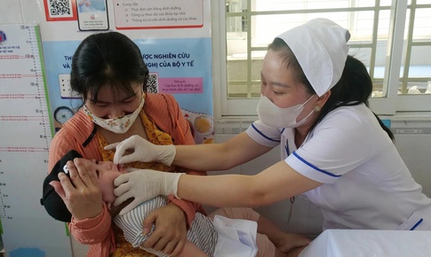 Có nên bổ sung vitamin A liều cao kéo dài cho trẻ?