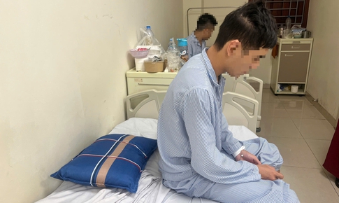 Nam sinh viên luôn tưởng tượng mình bị theo dõi sau thời gian dùng cần sa, 'cỏ Mỹ'