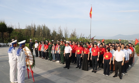 Đoàn Đại biểu Bộ Y tế sẵn sàng lên đường thăm cán bộ, chiến sĩ, nhân dân Trường Sa và nhà giàn DK1