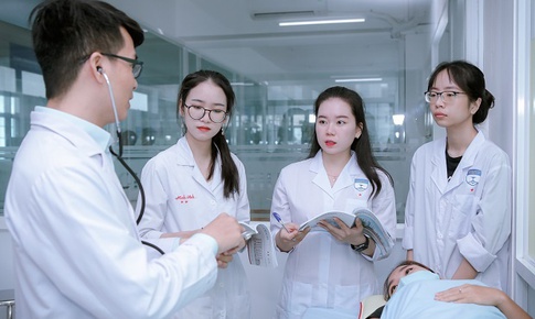 Liên thông lên đại học có phải đổi chứng chỉ hành nghề điều dưỡng?