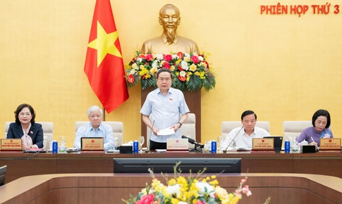 Chủ tịch Quốc hội: Giám sát chặt việc sử dụng trụ sở dôi dư sau sắp xếp bộ máy