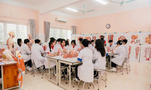 Biến động điểm chuẩn Đại học Y Hà Nội 3 năm gần đây