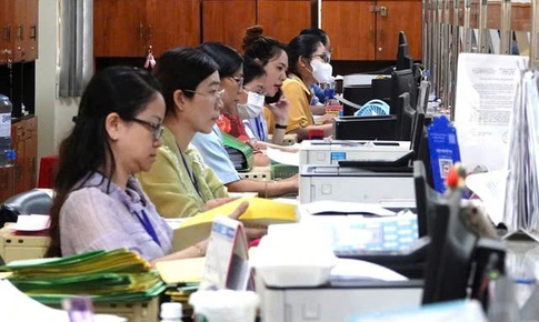 Từ 1/7, công chức Hà Nội có thể được nhận gấp đôi lương