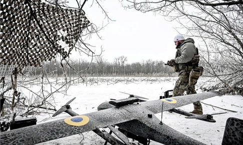 UAV mới của Ukraine khiến tên lửa HIMARS Mỹ không còn vị trí độc tôn