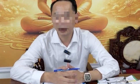 ‘Tiến sĩ nắn chỉnh xương’ ở Y Đức Vương tự nhận chỉ chăm sóc sức khoẻ, tiếp tục giúp trẻ ‘không nói được thành nói được’