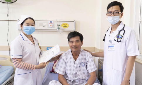 Chân lạnh toát sau cơn đau bất thường, bác sĩ cảnh báo dấu hiệu nguy cơ mất chi