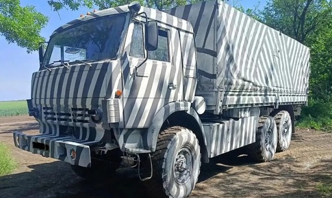 Nga tung 'chiêu lạ' biến xe tải thành cơn ác mộng với UAV Ukraine