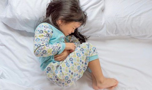 Trẻ dễ bị rối loạn tiêu hóa, khi nào cần đi khám?