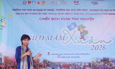 Từ quán nước ven đường đến giảng đường đại học