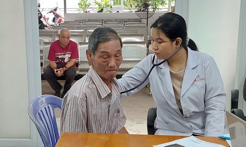 TPHCM thí điểm khám, chữa bệnh bảo hiểm y tế tại nhà
