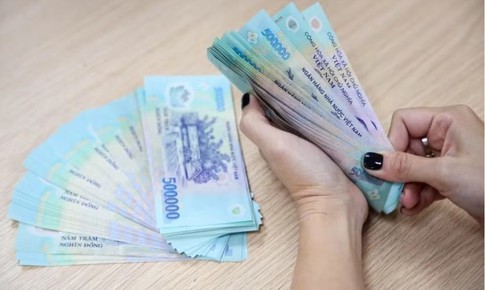 Công đoàn đề xuất tăng lương 8,5-9,8%, phía doanh nghiệp chọn thời điểm áp dụng 1/7/2027