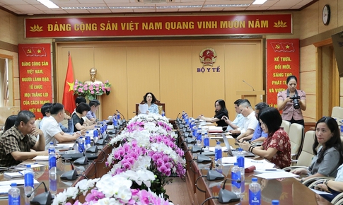 Đẩy mạnh chuyển đổi số, hoàn thiện thể chế, tăng tốc hoàn thành các nhiệm vụ trọng tâm về bảo trợ xã hội